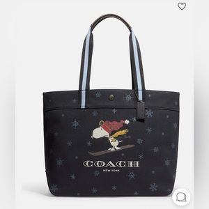 Coach Peanuts large tote